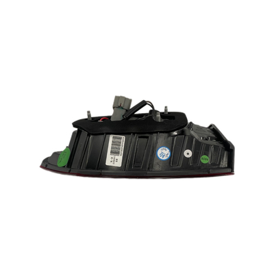 GEELY BOYUE 4060005300 レッドレンズ 12V/24V プラグアンドプレイ LEDテールライト OE番号 7057013100